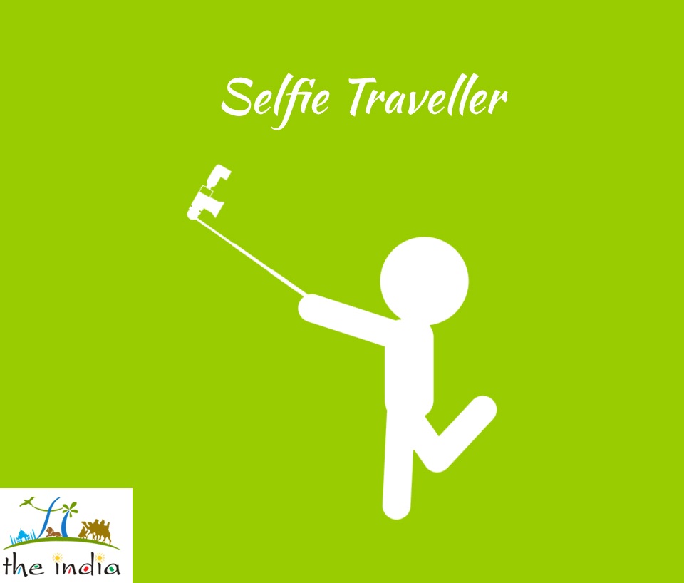 selfie-traveller