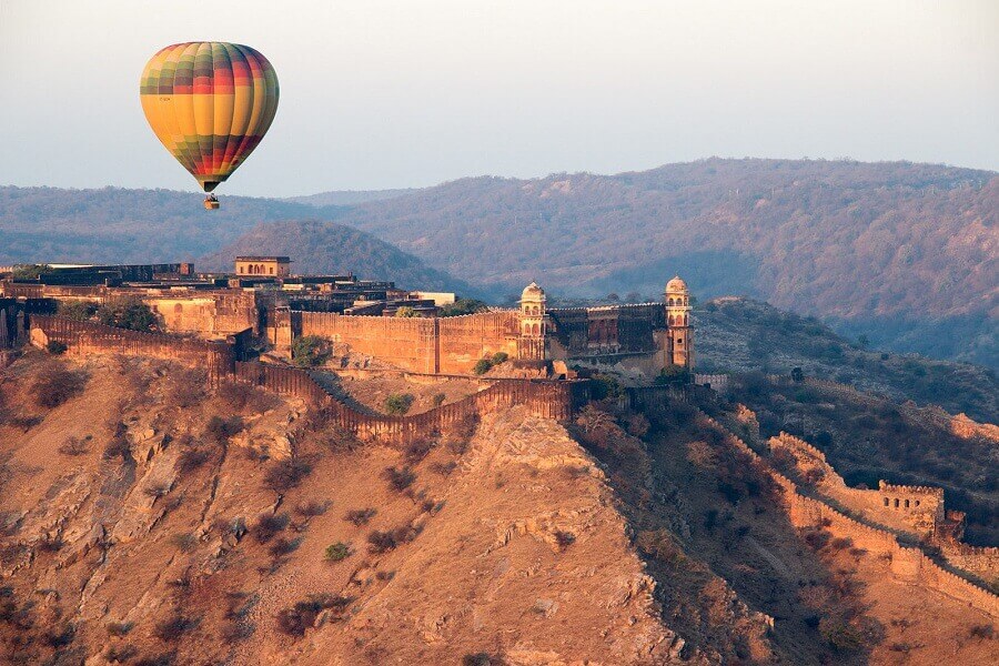 Hot air balloon ride in Jaipur