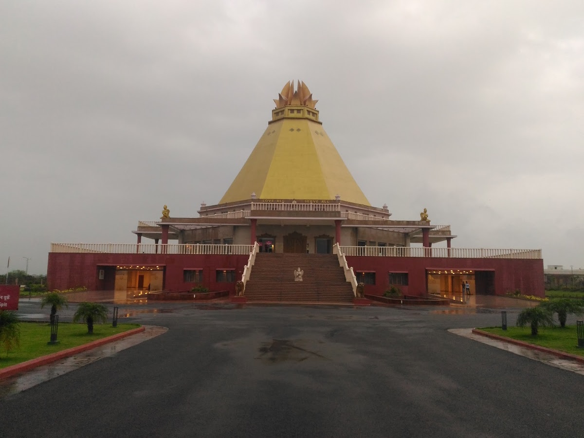 SRI SATHYA SAI SOWBHAGYAM