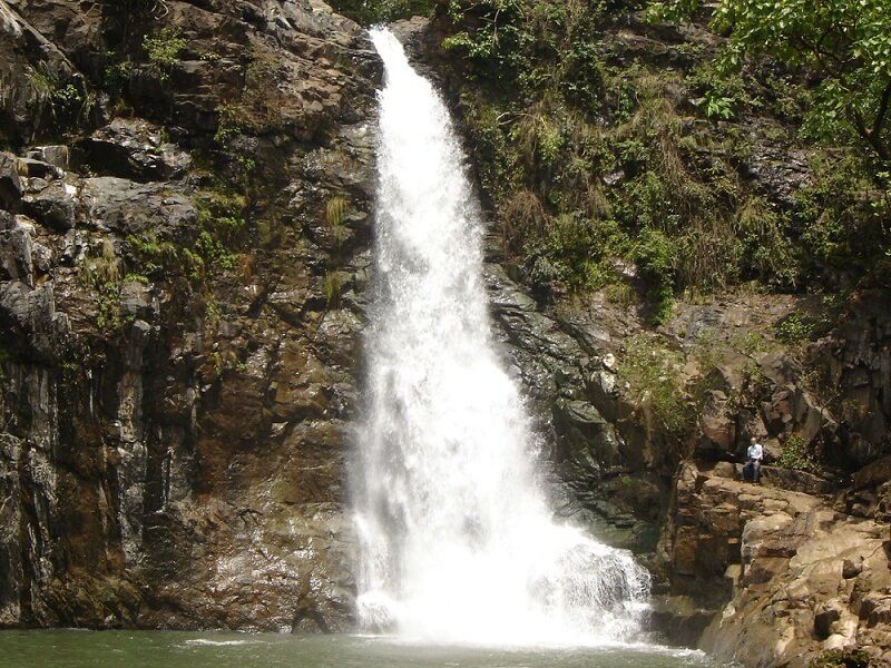 Ninai Waterfalls Gujarat