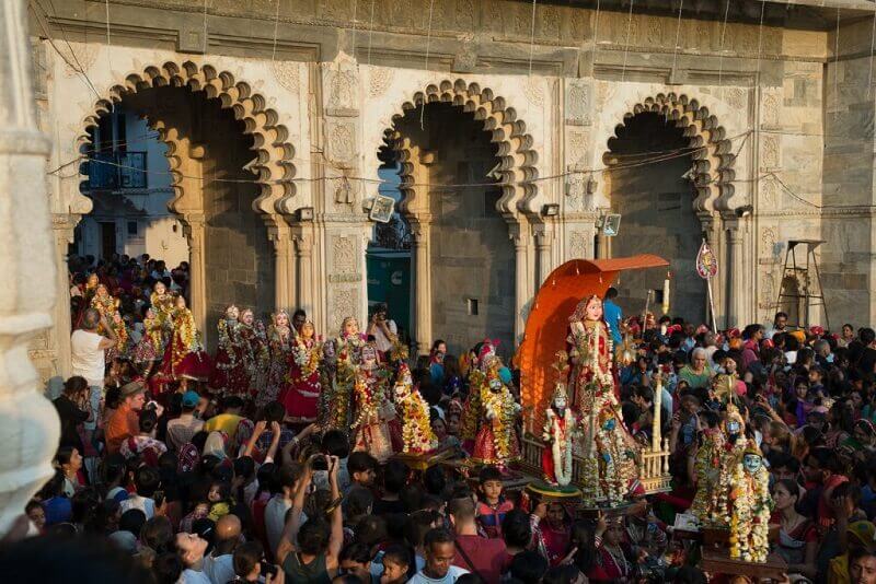 gangaur processions