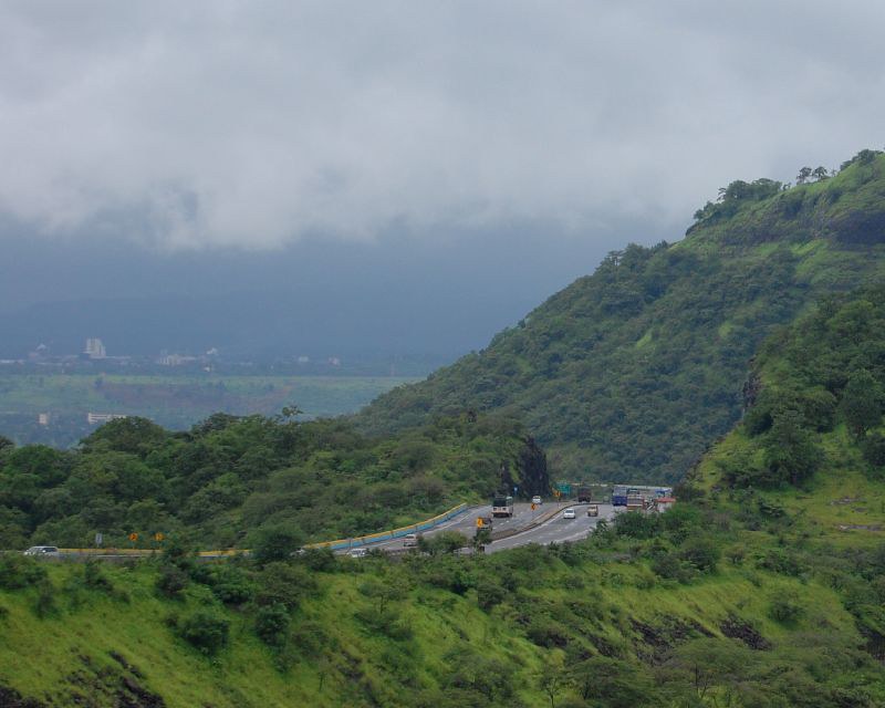 Lonavala - Popular Hill Station in Maharashtra 