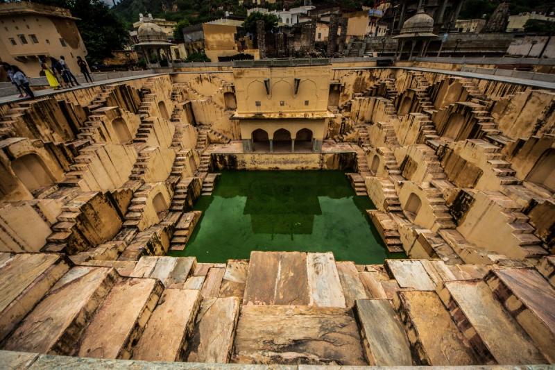 Panna Meena Ka Kund