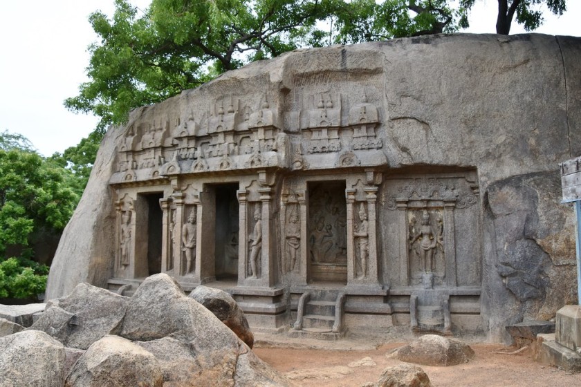 Trimurti Cave